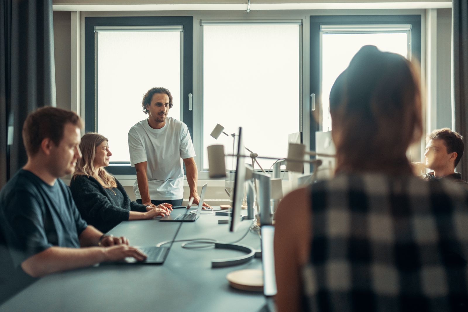 Team in modernem Büro